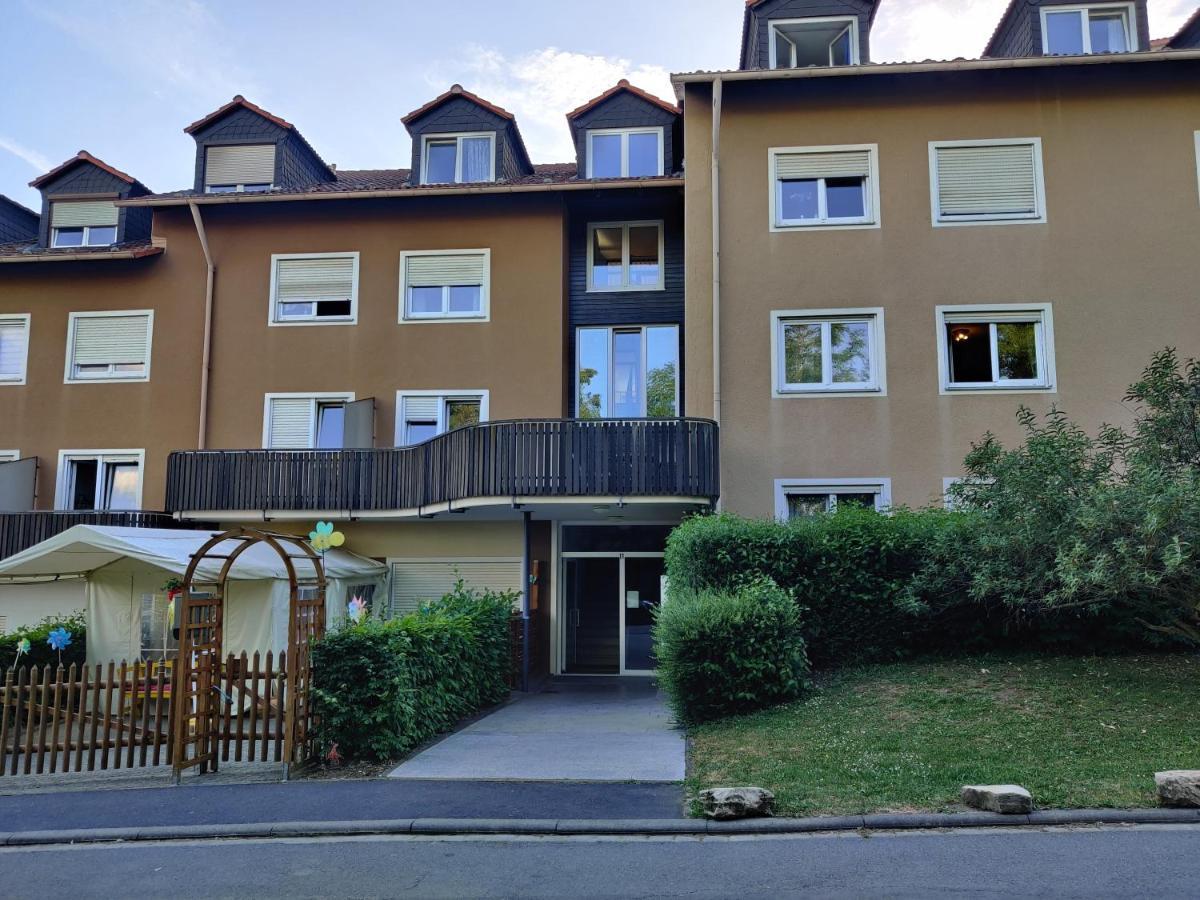 Schicke Wohnung In Stadtnaehe Wurtzbourg Extérieur photo